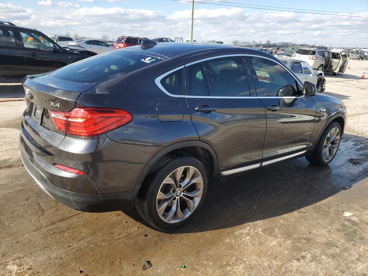 2016 BMW X4 - Image 3