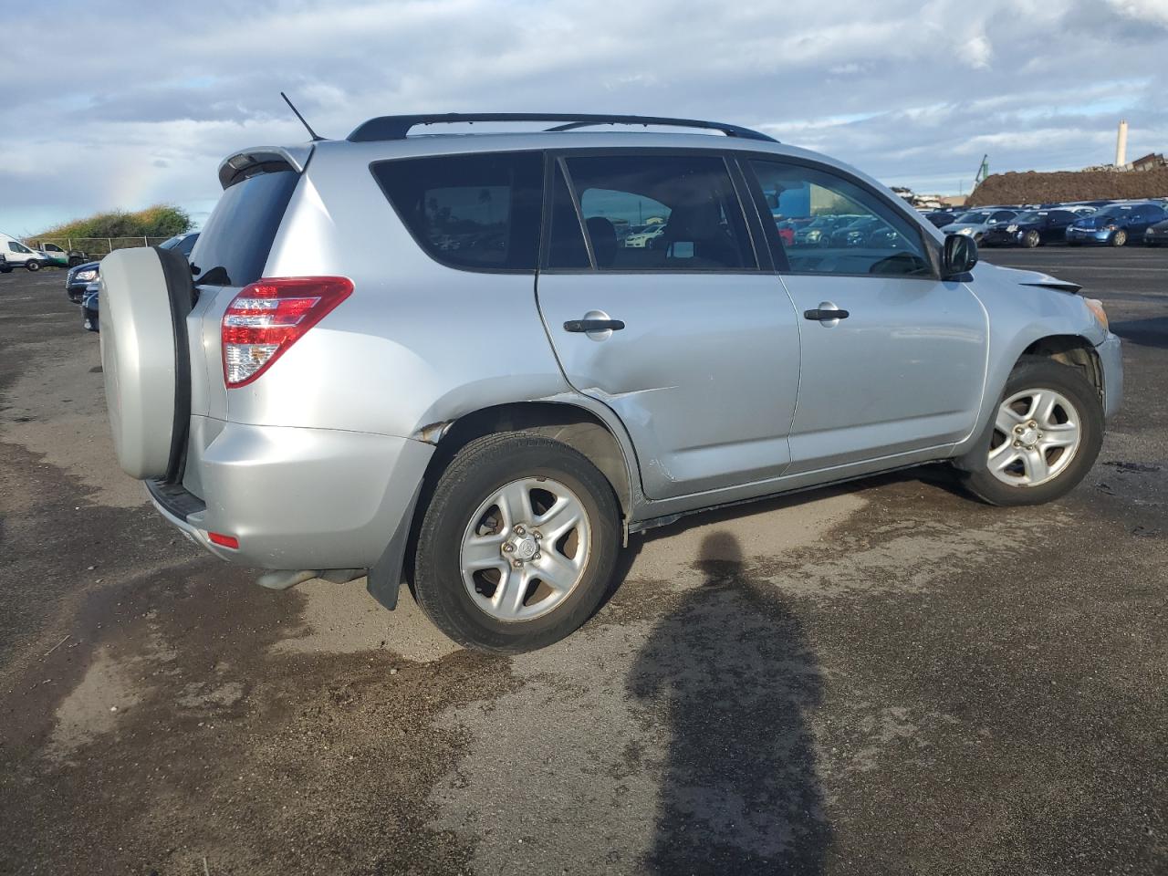 2010 Toyota RAV 4 - Image 3