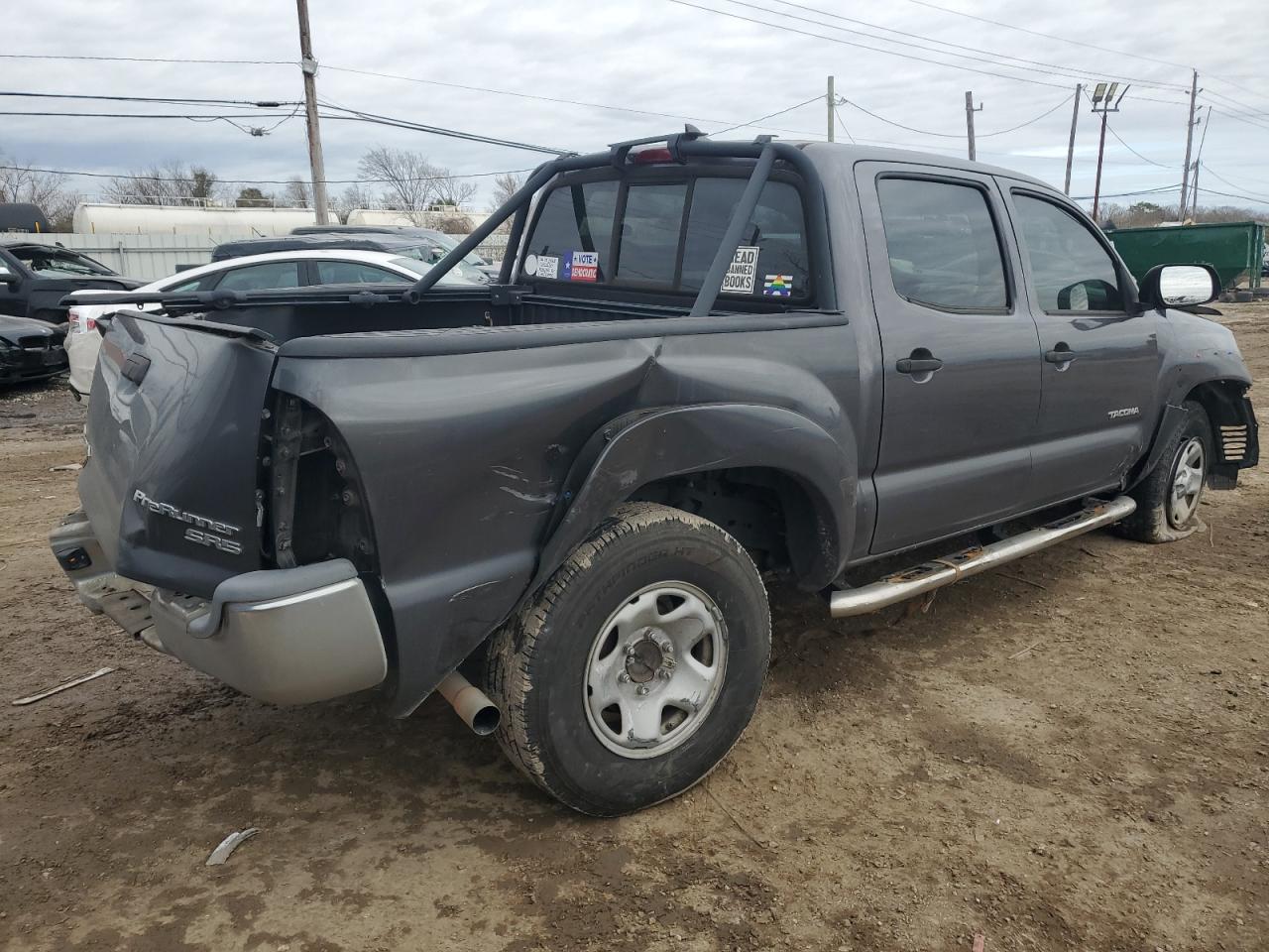 2014 Toyota Tacoma - Image 3