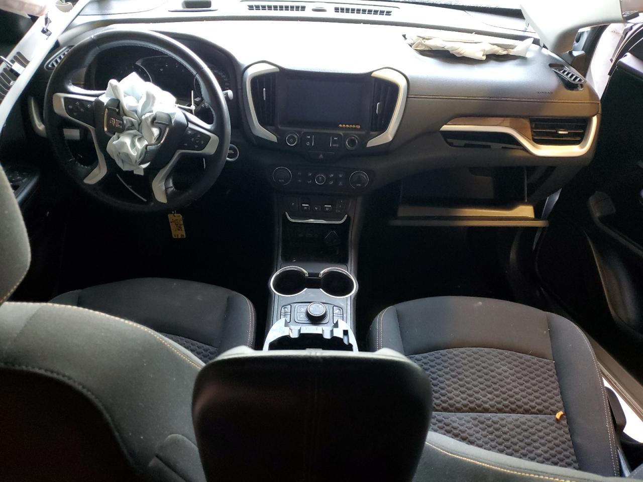 2021 GMC Terrain - Image 8