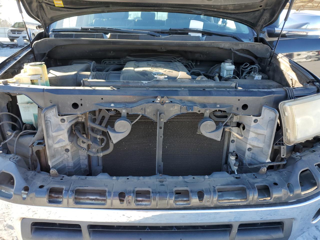 2013 Toyota Tundra - Image 11