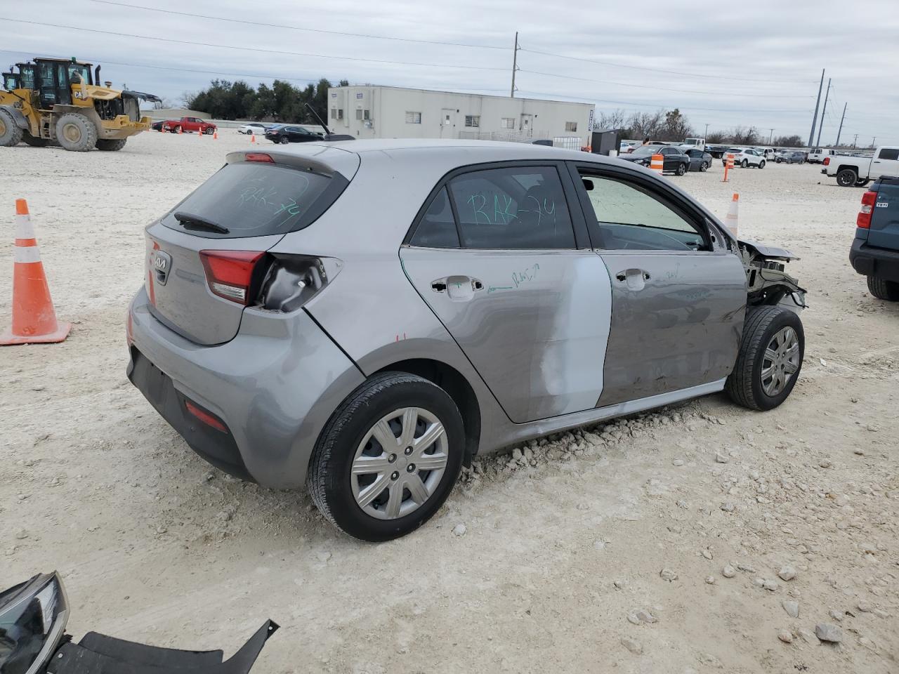 2023 Kia Rio - Image 3