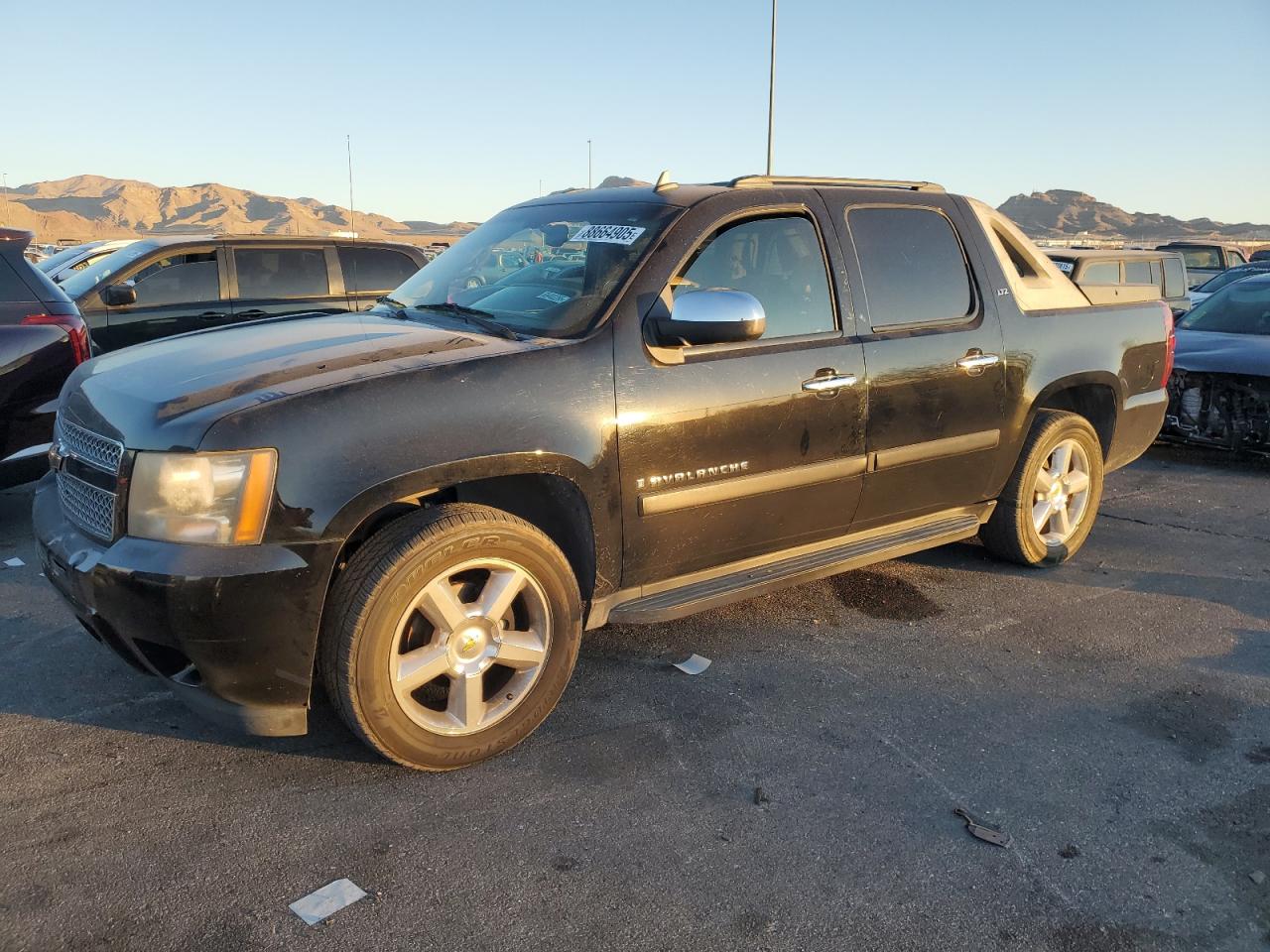 2008 Chevrolet Avalanche - Image 1