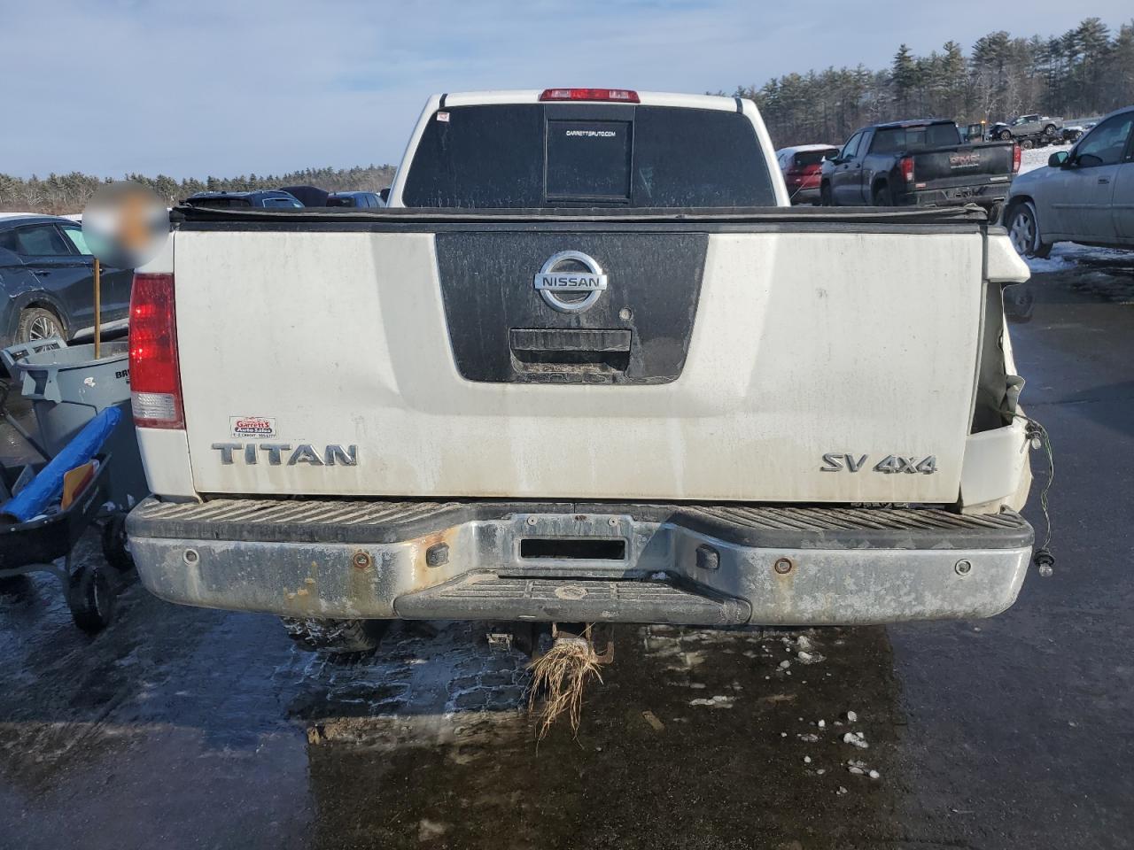 2012 Nissan Titan - Image 6