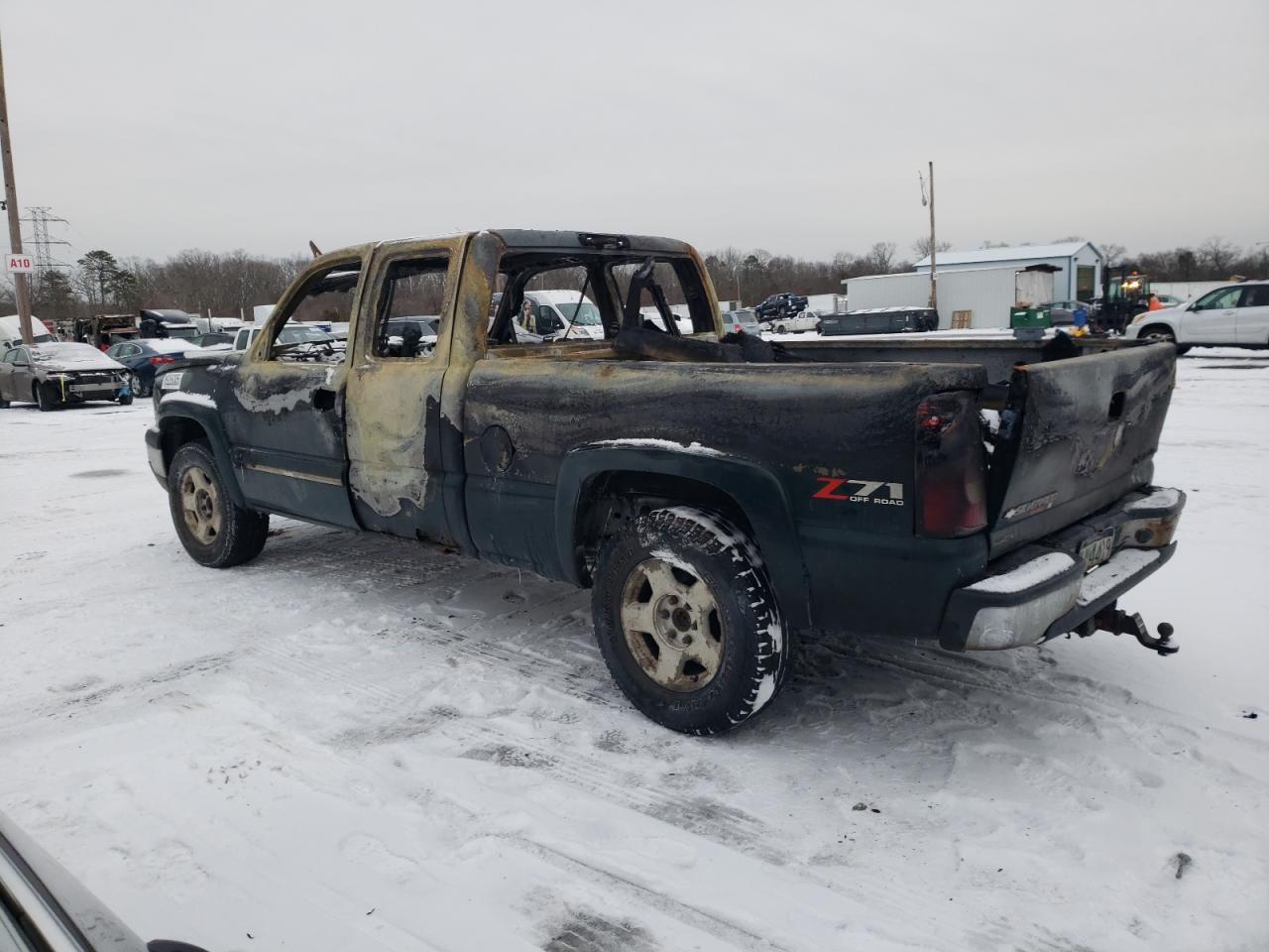 2004 Chevrolet Silverado - Image 2