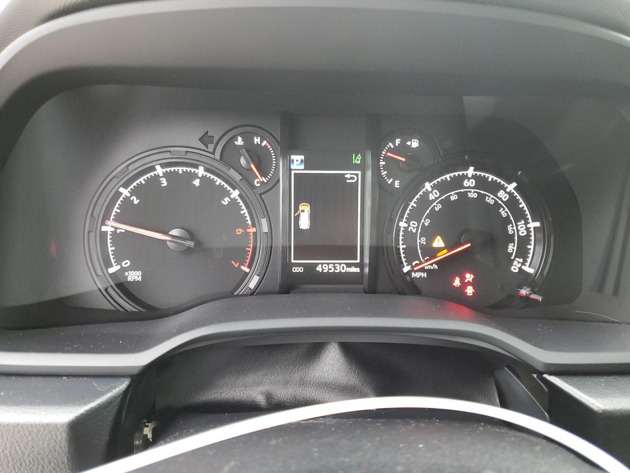 2020 Toyota 4Runner - Image 9