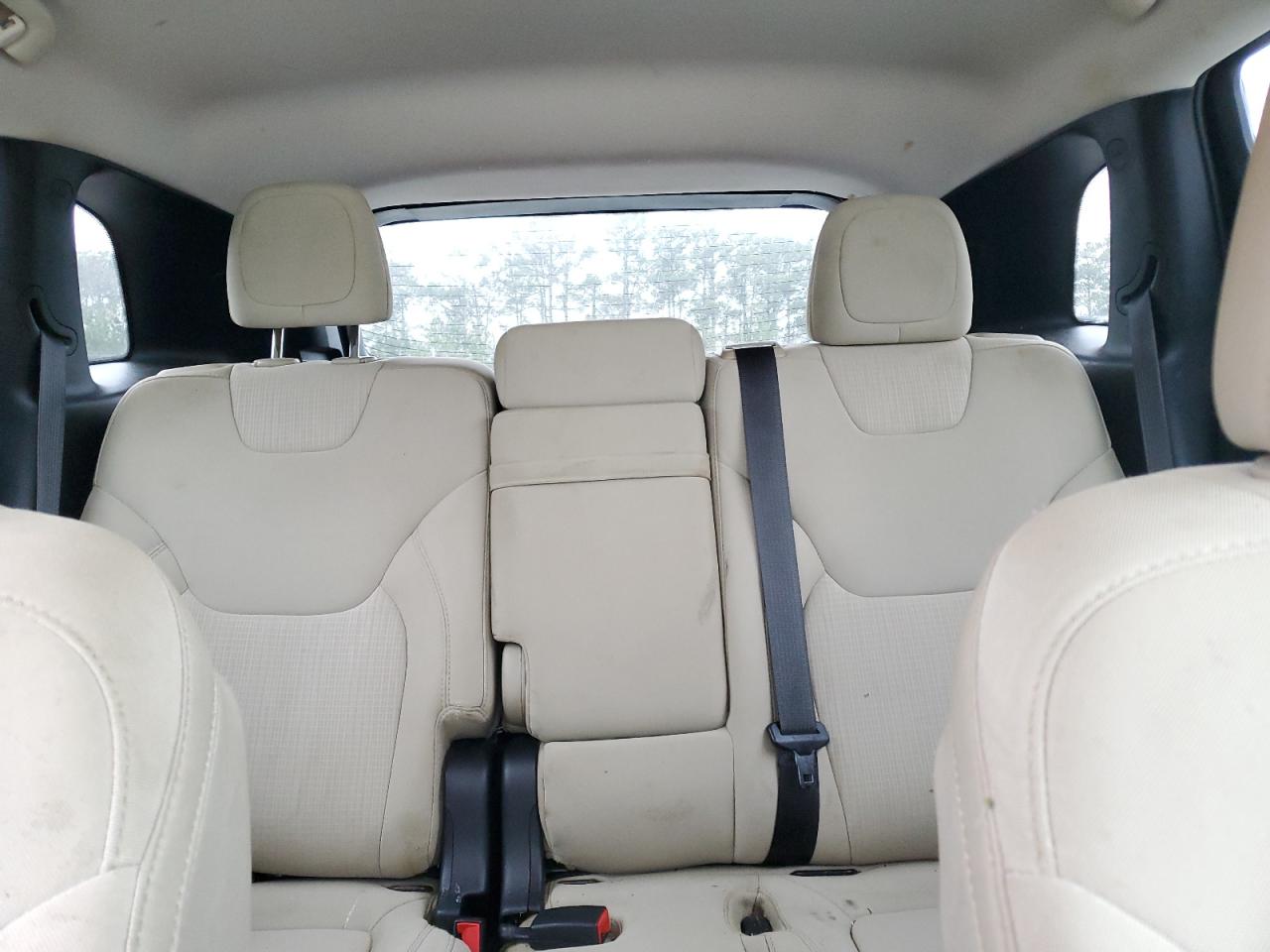 2015 Jeep Grand Cherokee - Image 10