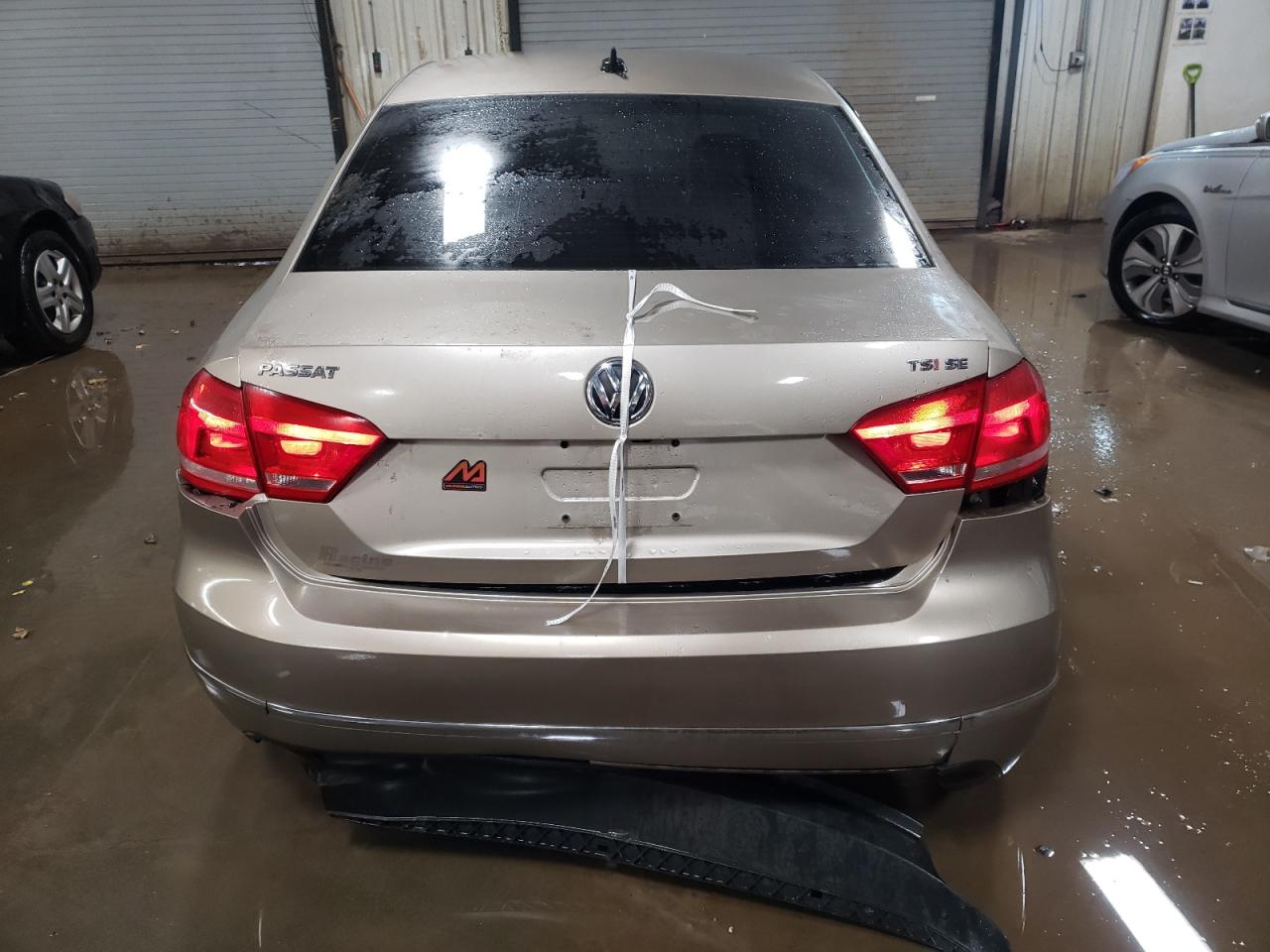 2015 Volkswagen Passat - Image 6