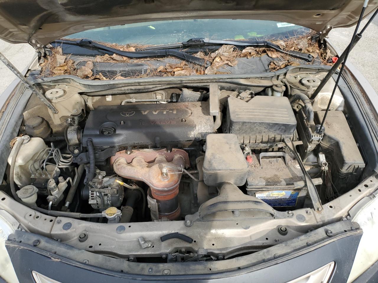 2009 Toyota Camry - Image 11
