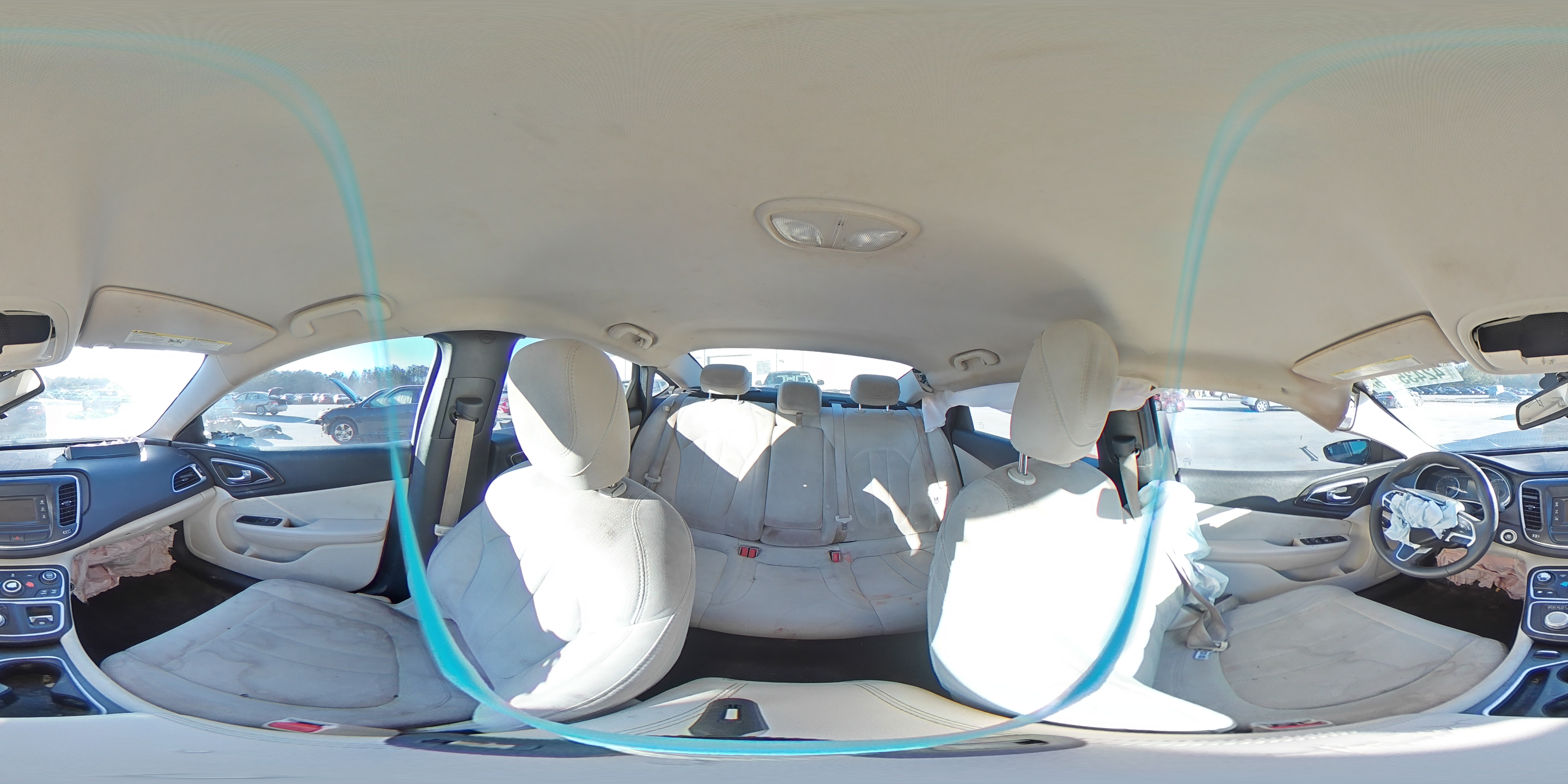 2015 Chrysler 200 - Image 13
