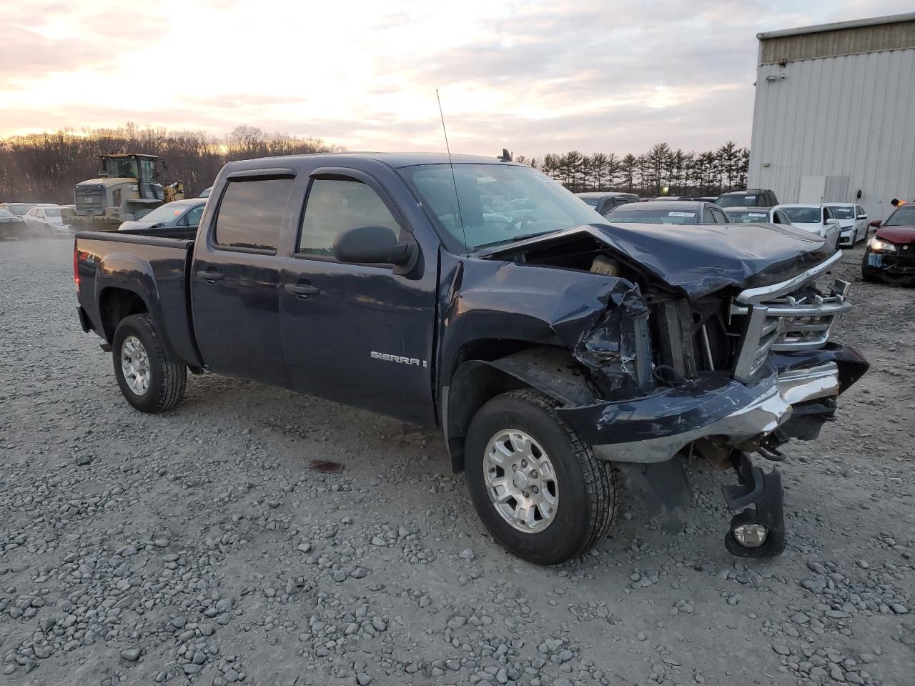 2008 GMC Sierra - Image 4