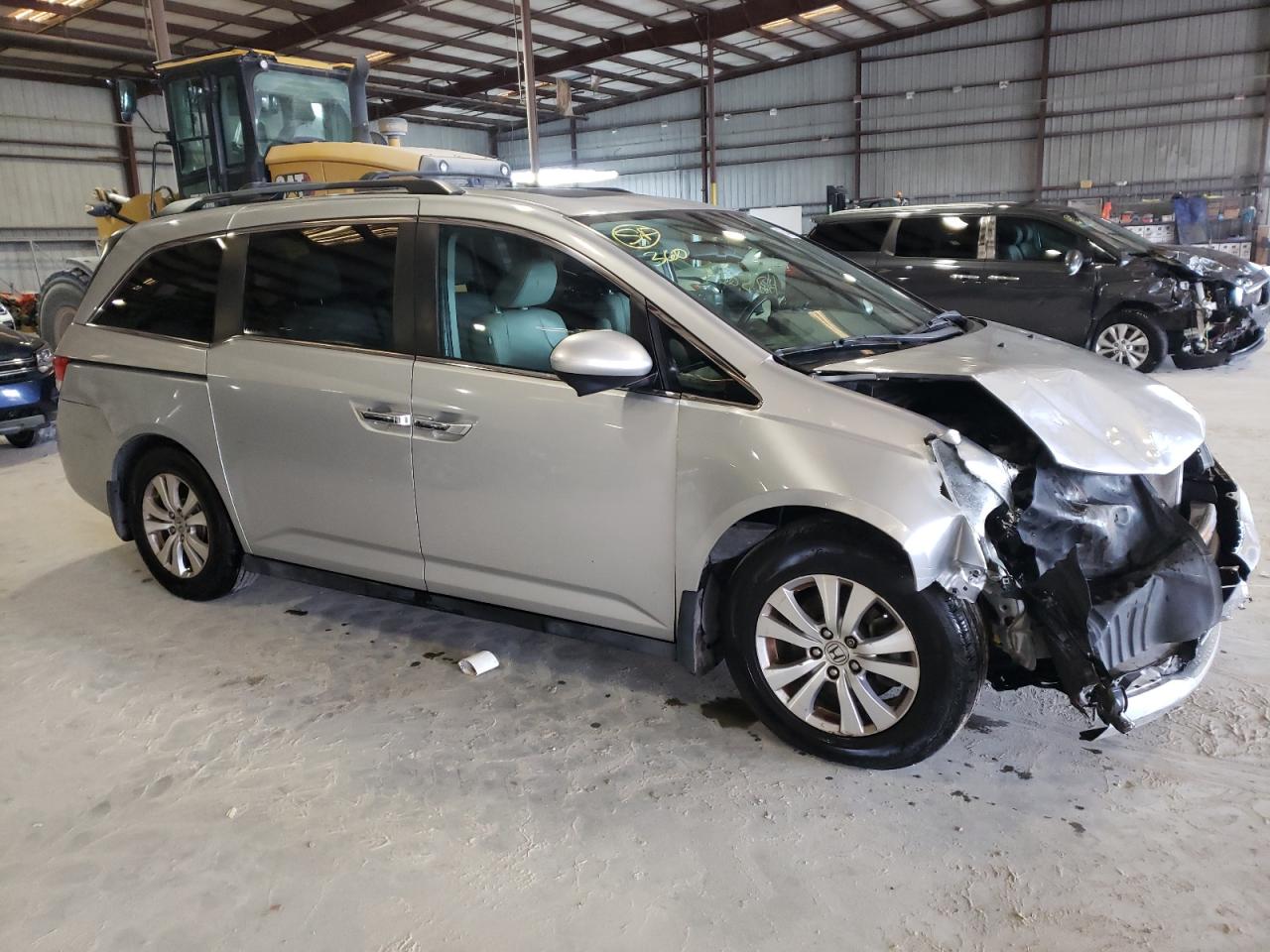 2015 Honda Odyssey - Image 4