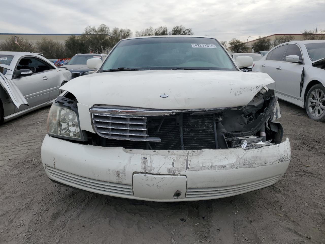 2004 Cadillac De Ville - Image 5