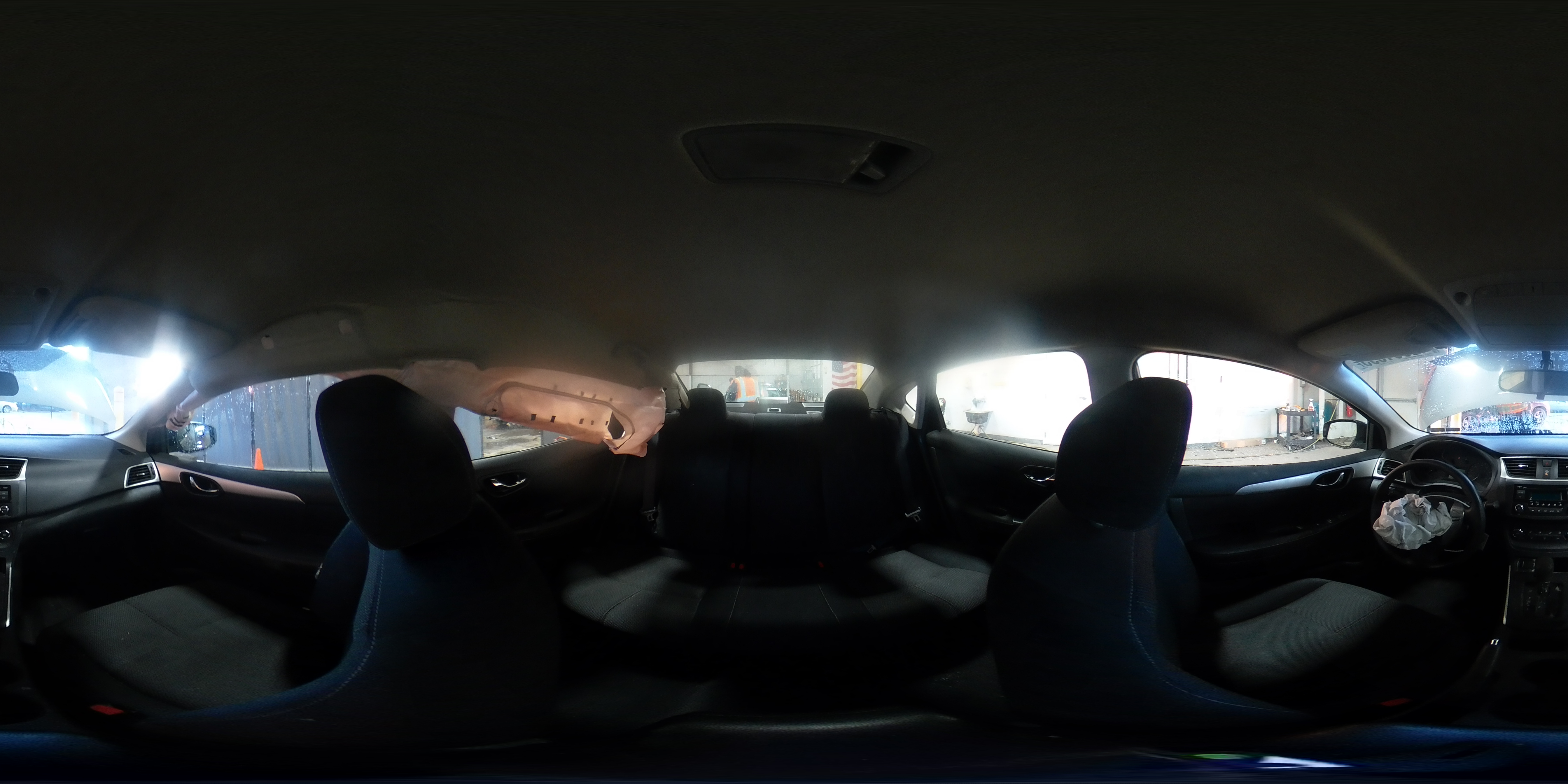 2016 Nissan Sentra - Image 14