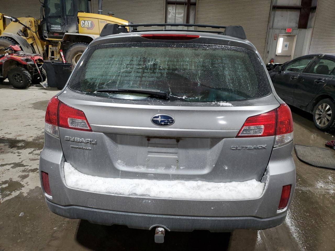 2011 Subaru Outback - Image 6