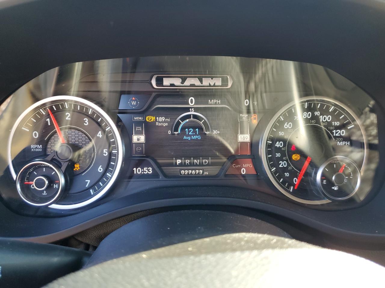 2022 RAM 1500 - Image 9