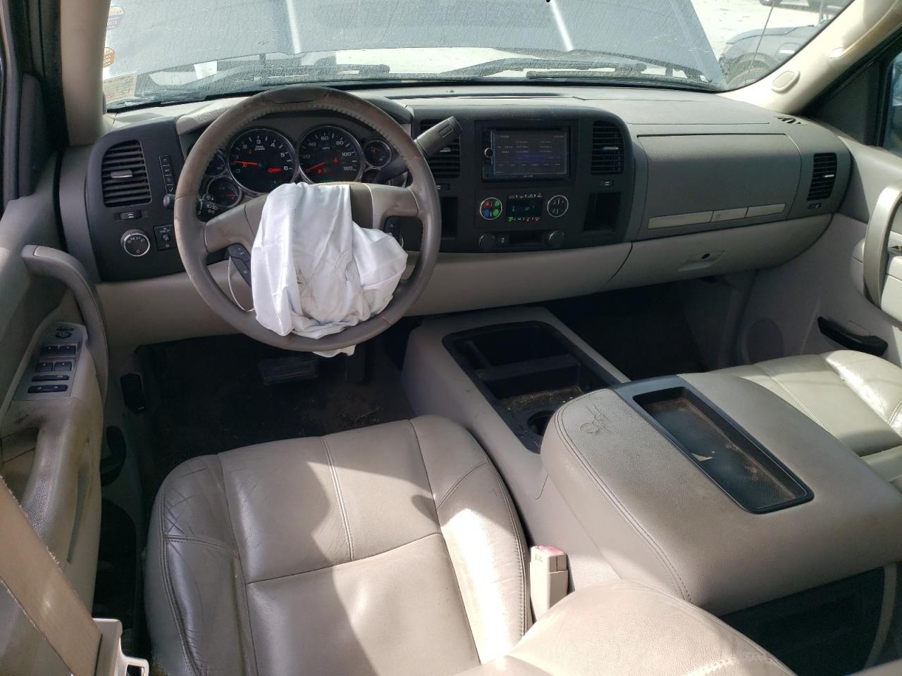 2012 Chevrolet Silverado - Image 8