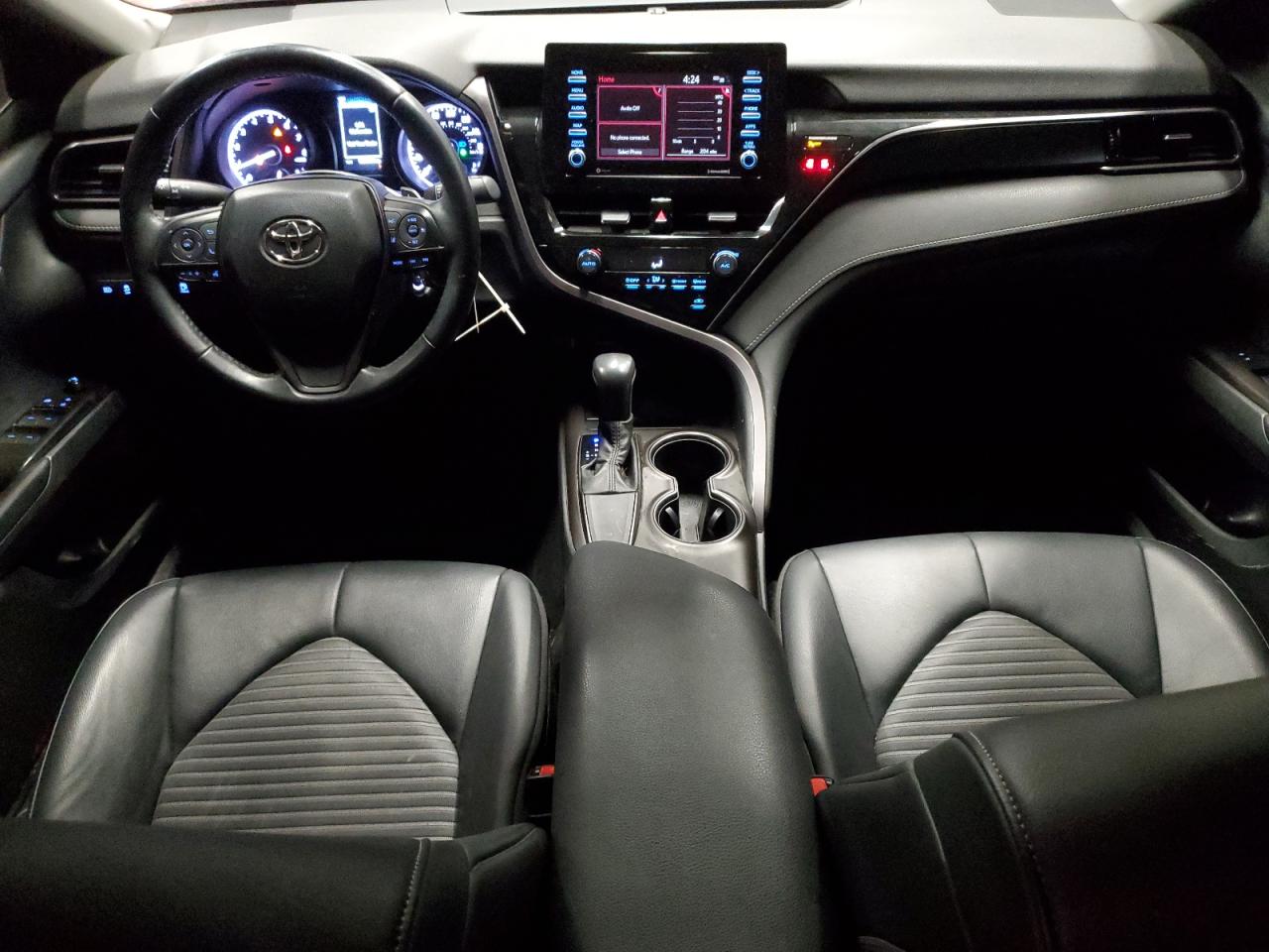 2021 Toyota Camry - Image 8