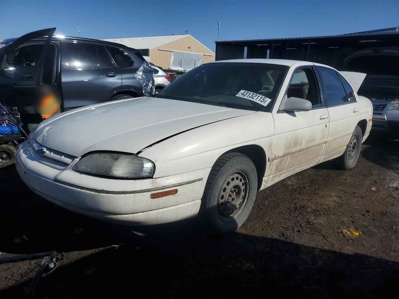 2001 Chevrolet Lumina - Image 1