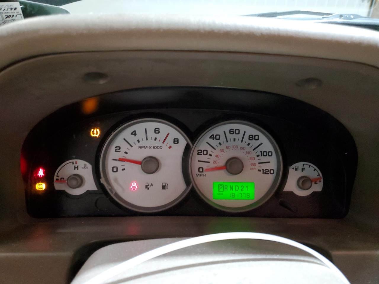 2006 Ford Escape - Image 9
