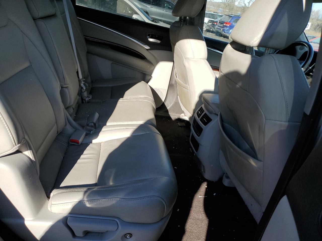 2016 Acura MDX - Image 11