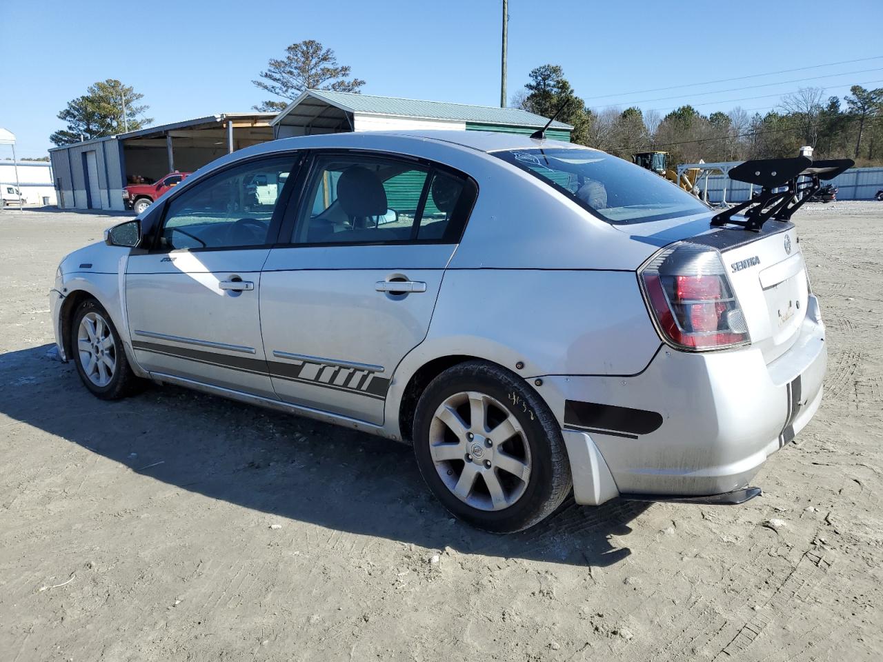 2009 Nissan Sentra - Image 2