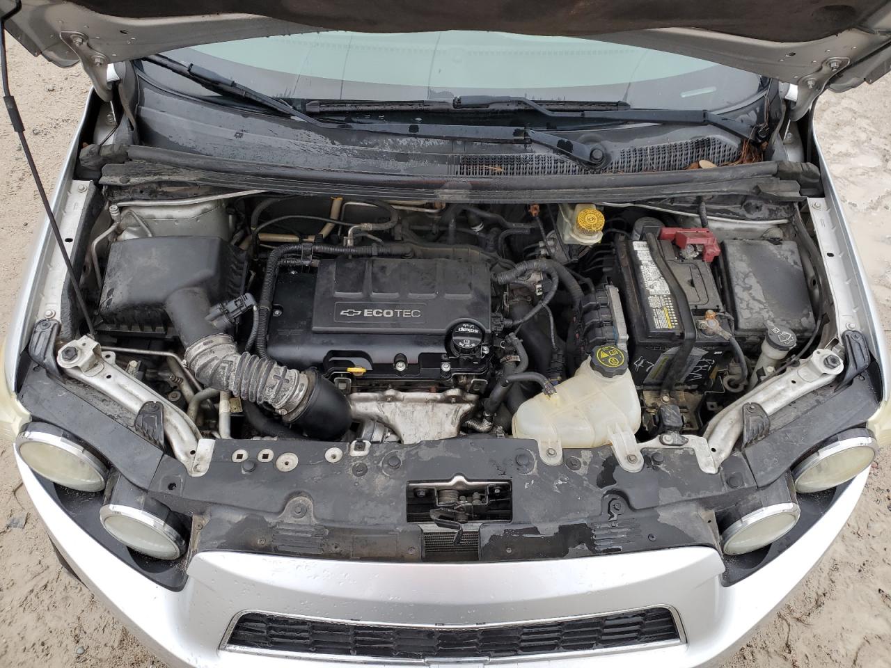 2015 Chevrolet Sonic - Image 11