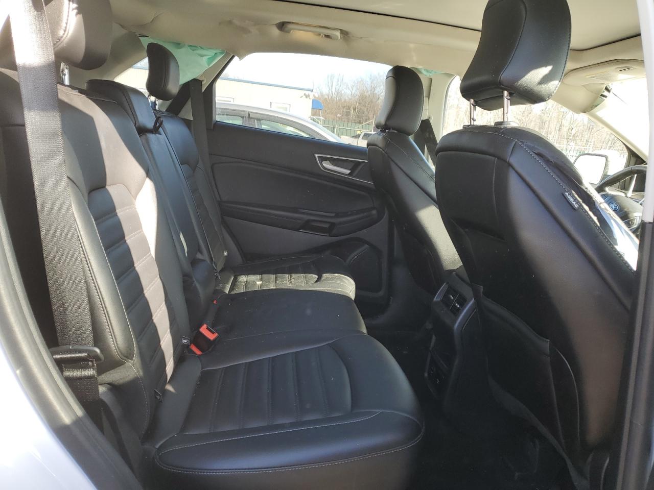 2021 Ford Edge - Image 11