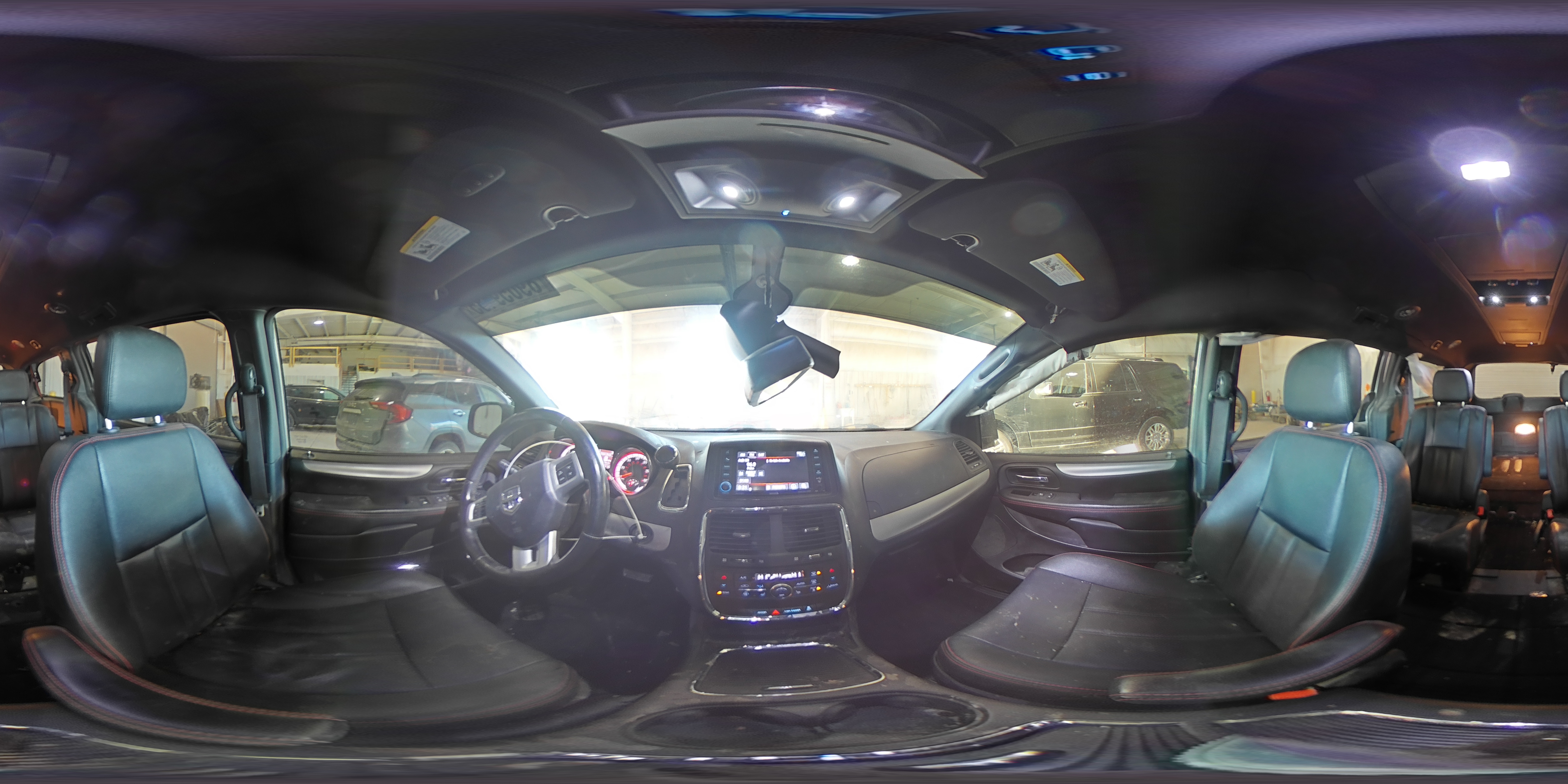 2019 Dodge Caravan - Image 13
