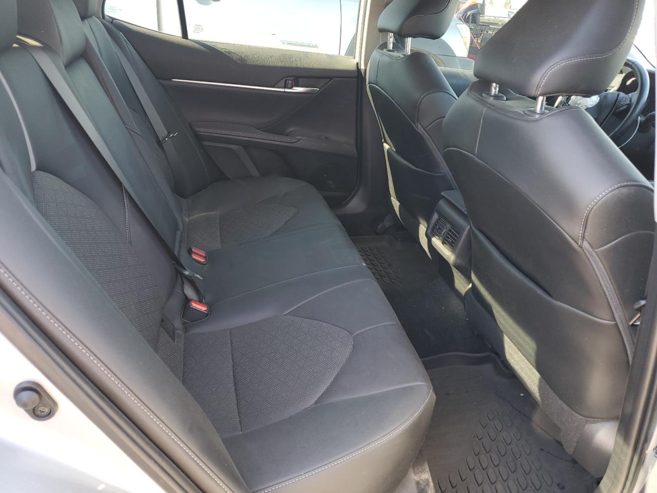 2022 Toyota Camry - Image 10