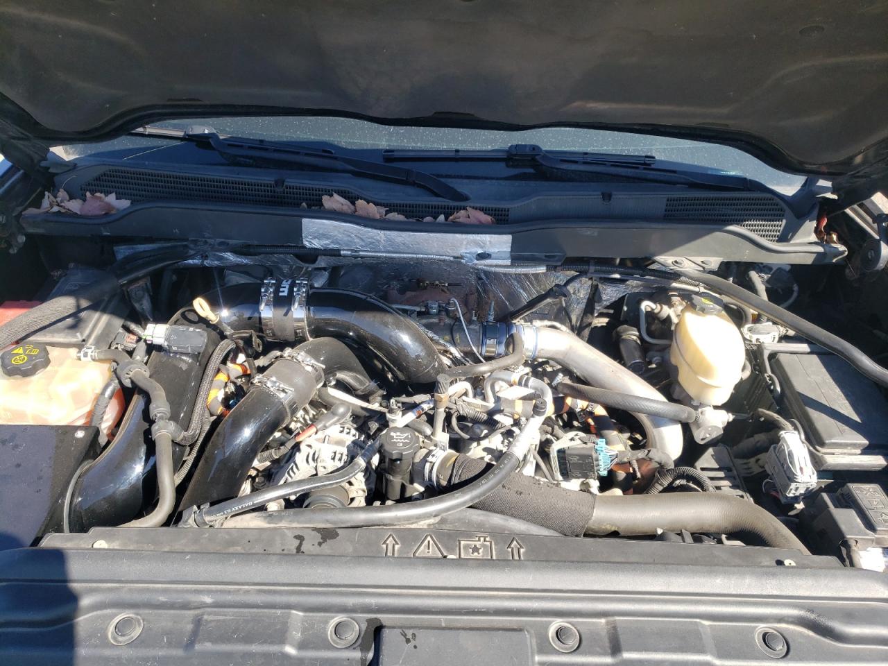 2015 Chevrolet Silverado - Image 11
