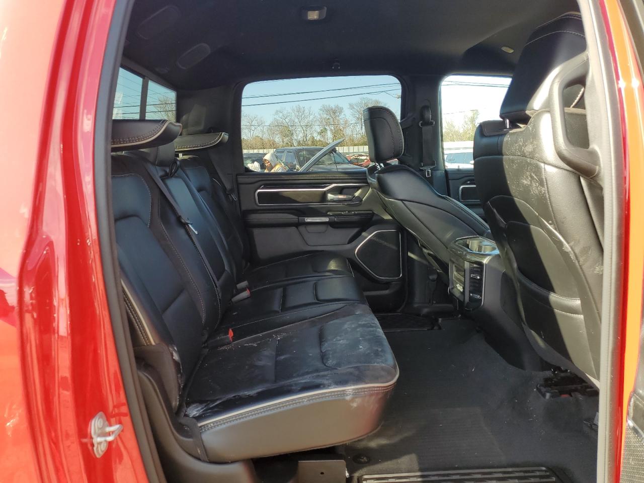 2022 RAM 1500 - Image 10