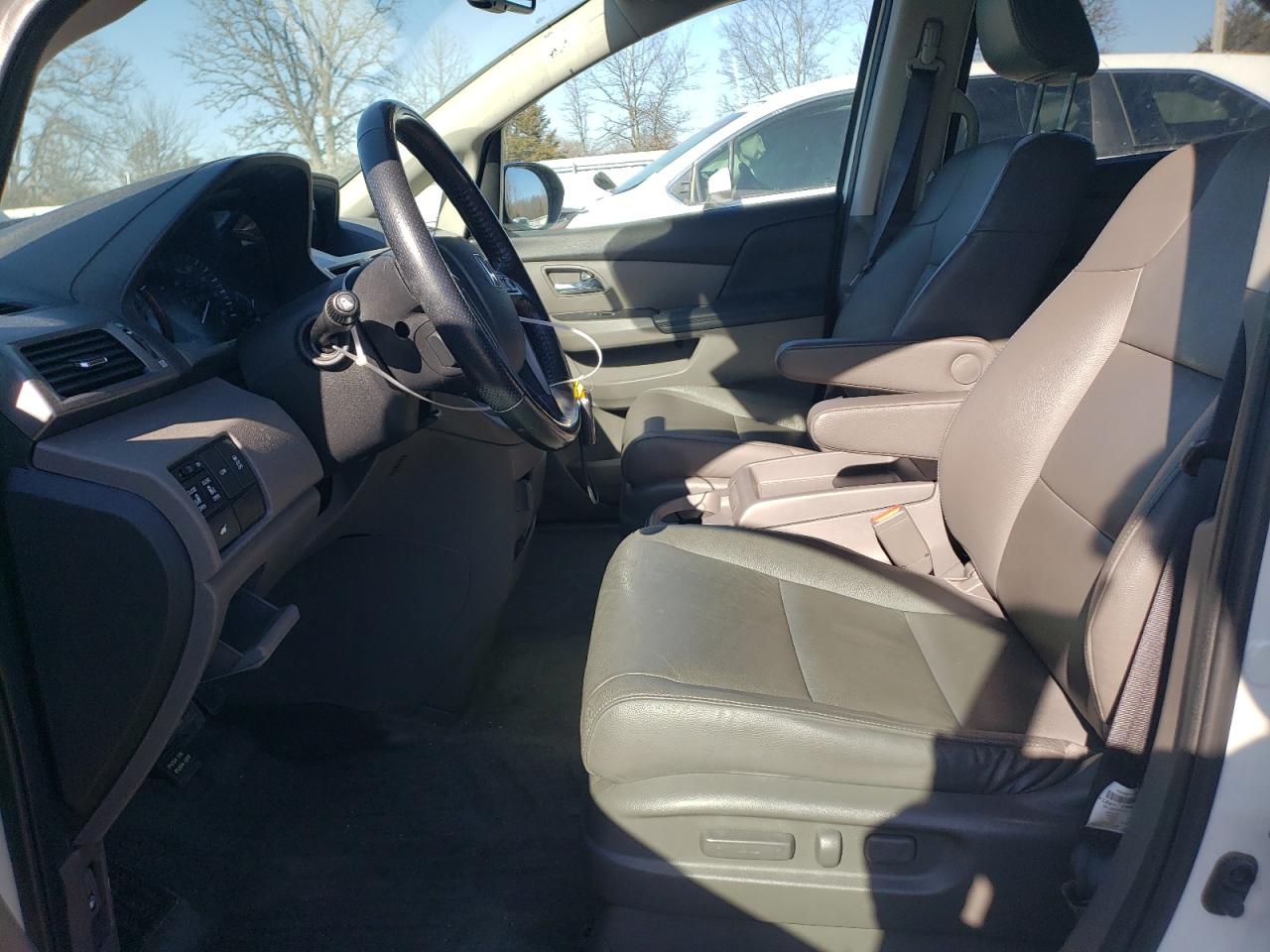 2016 Honda Odyssey - Image 7