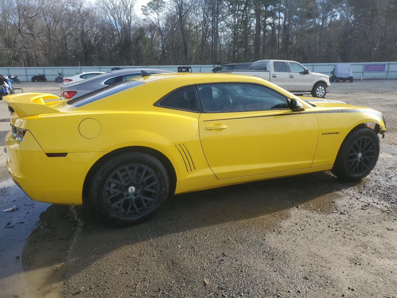 2011 Chevrolet Camaro - Image 3