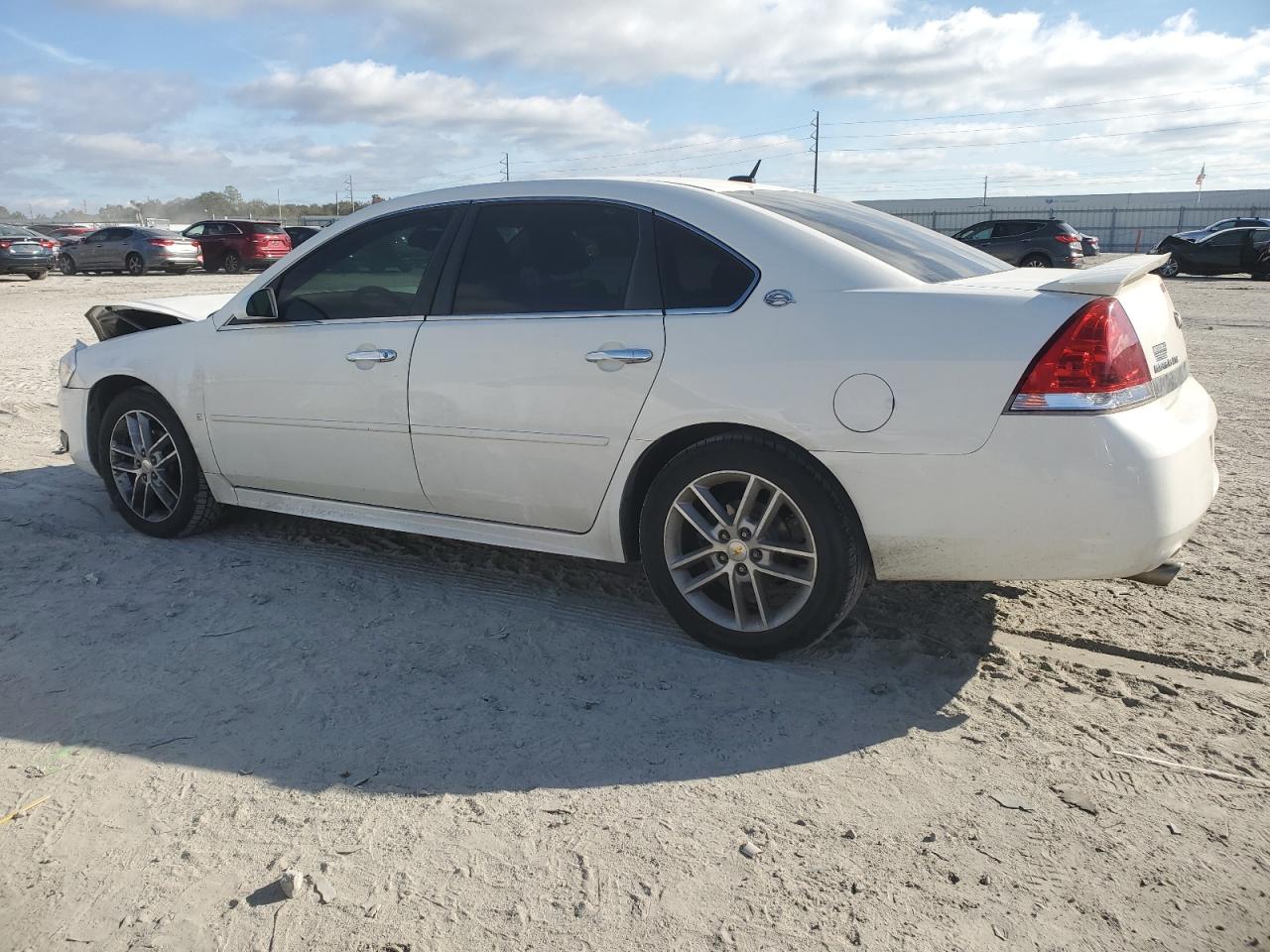 2009 Chevrolet Impala - Image 2