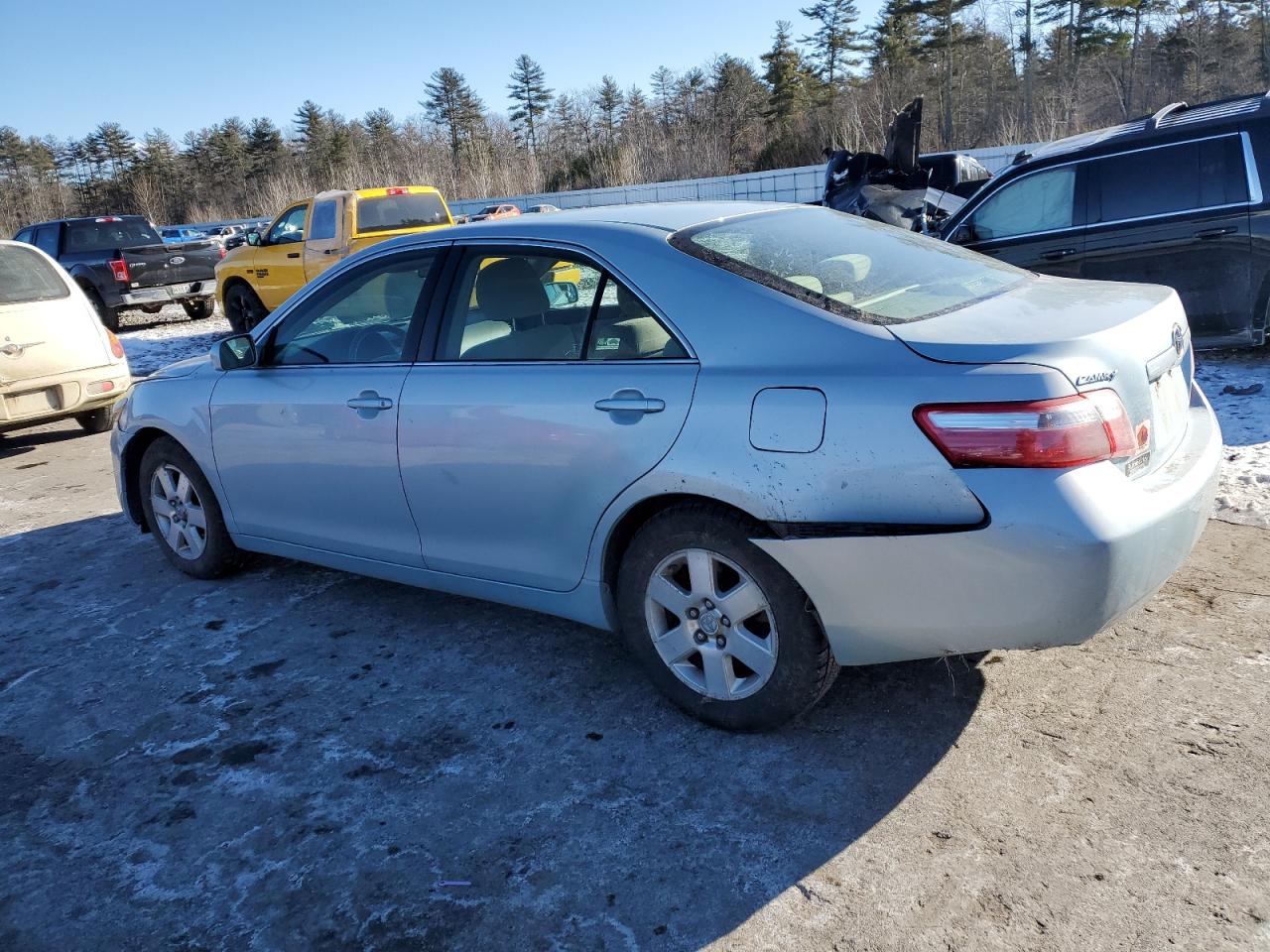 2009 Toyota Camry - Image 2
