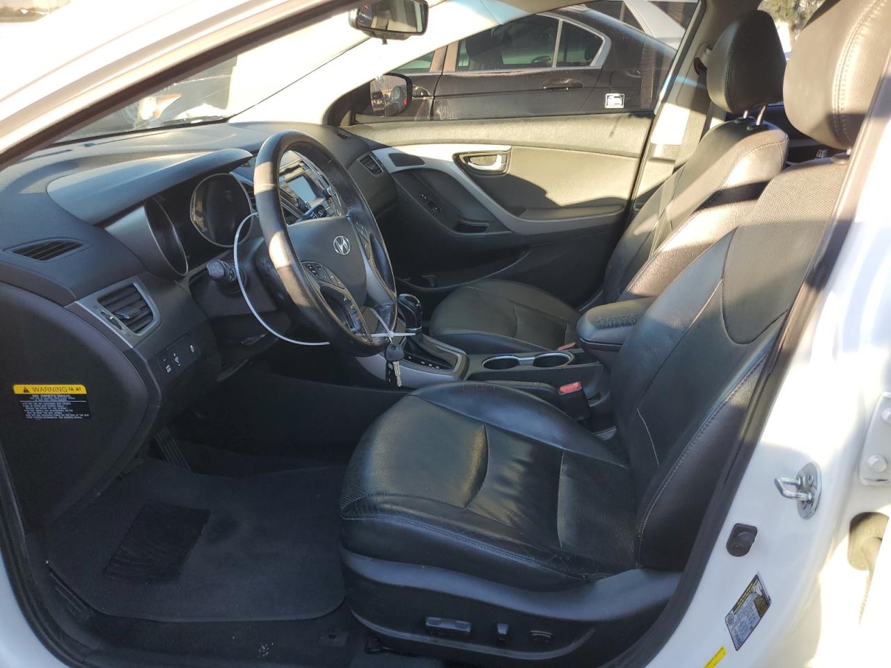 2014 Hyundai Elantra - Image 7