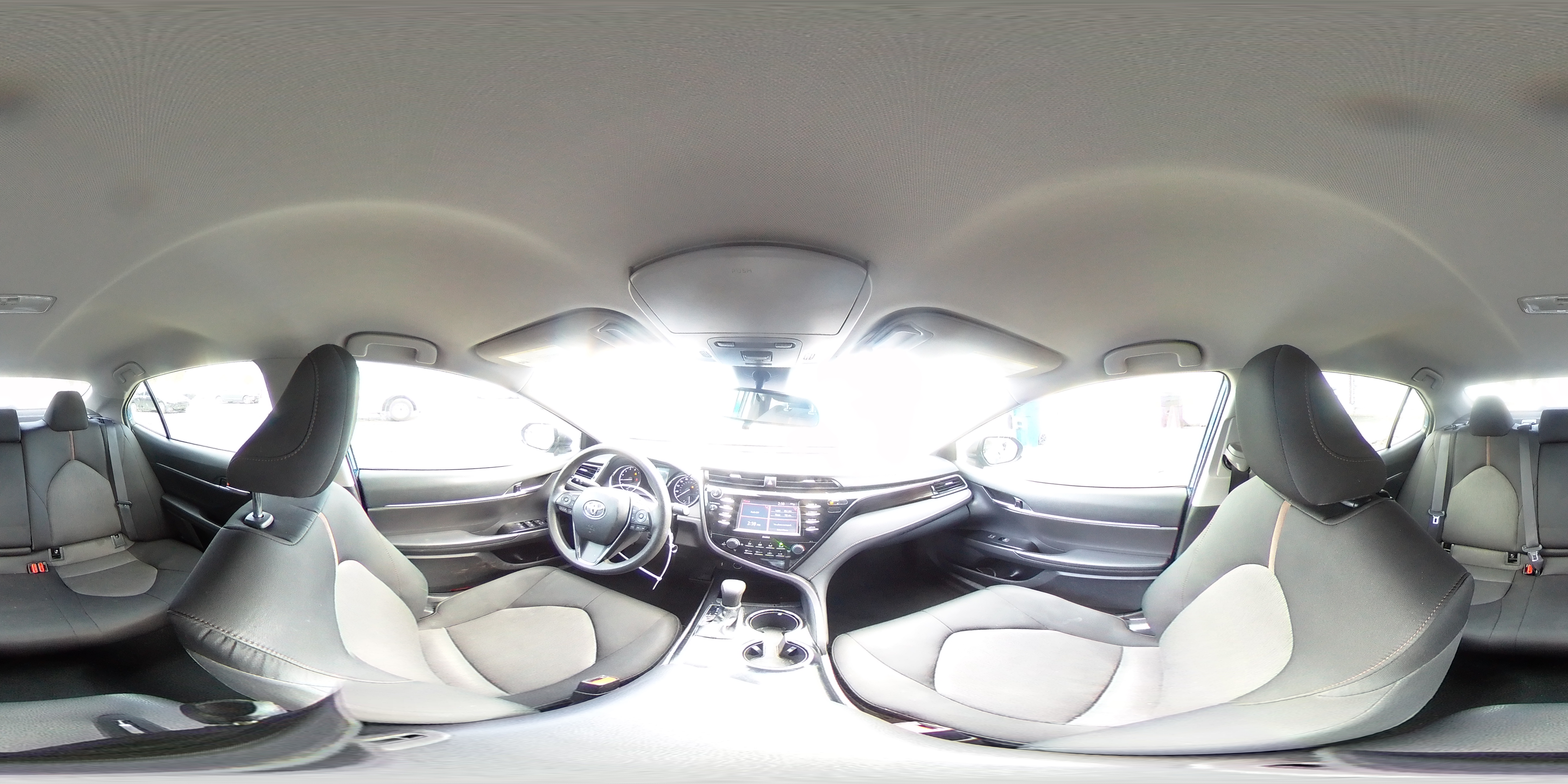 2020 Toyota Camry - Image 14