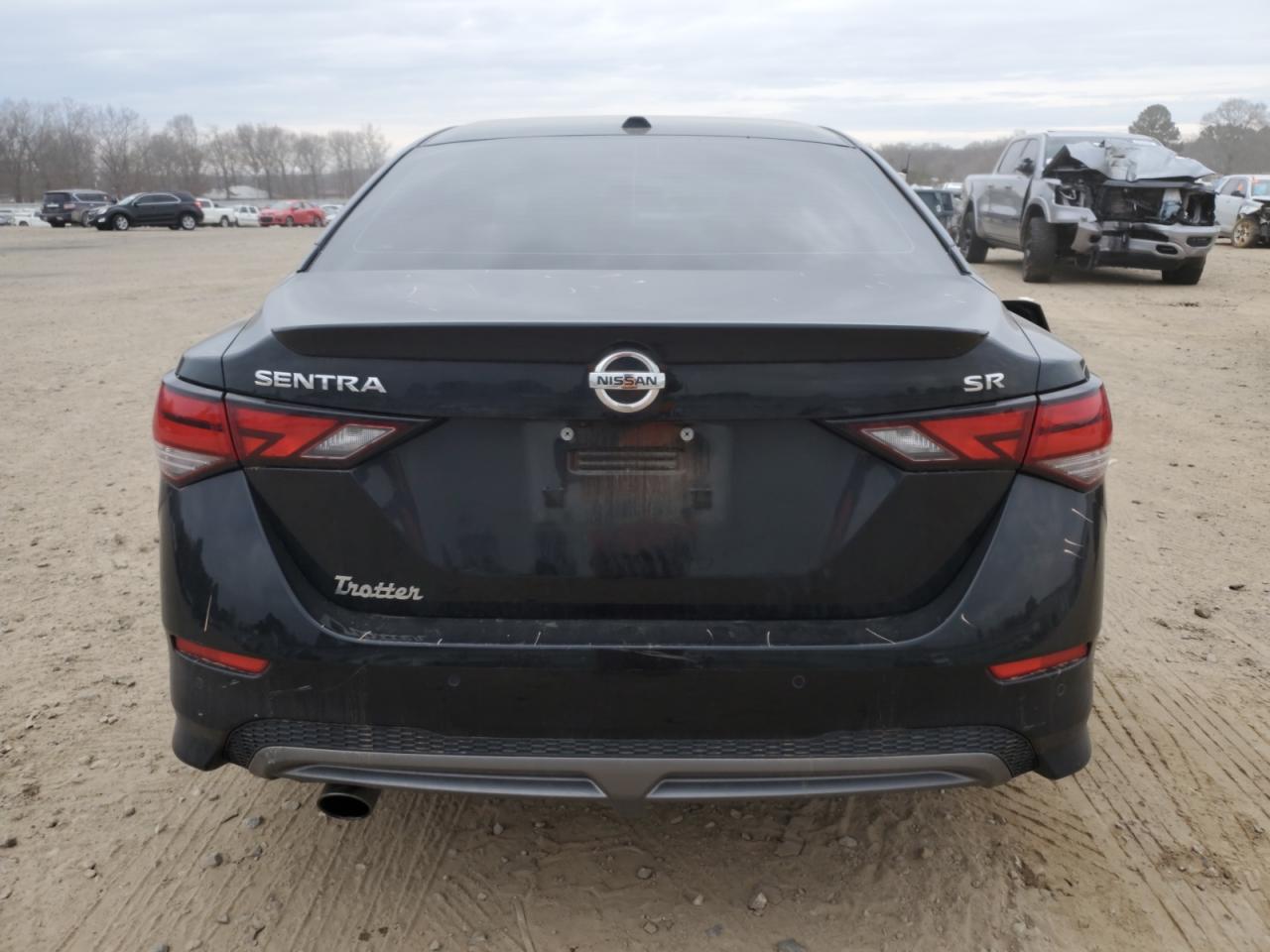 2022 Nissan Sentra - Image 6