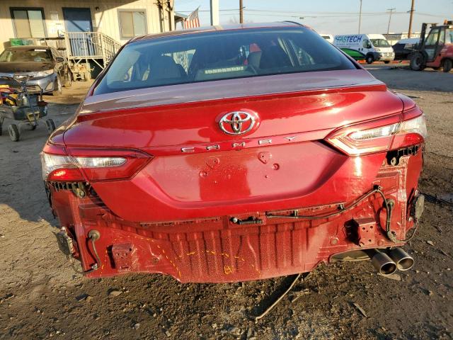  TOYOTA CAMRY 2018 Червоний
