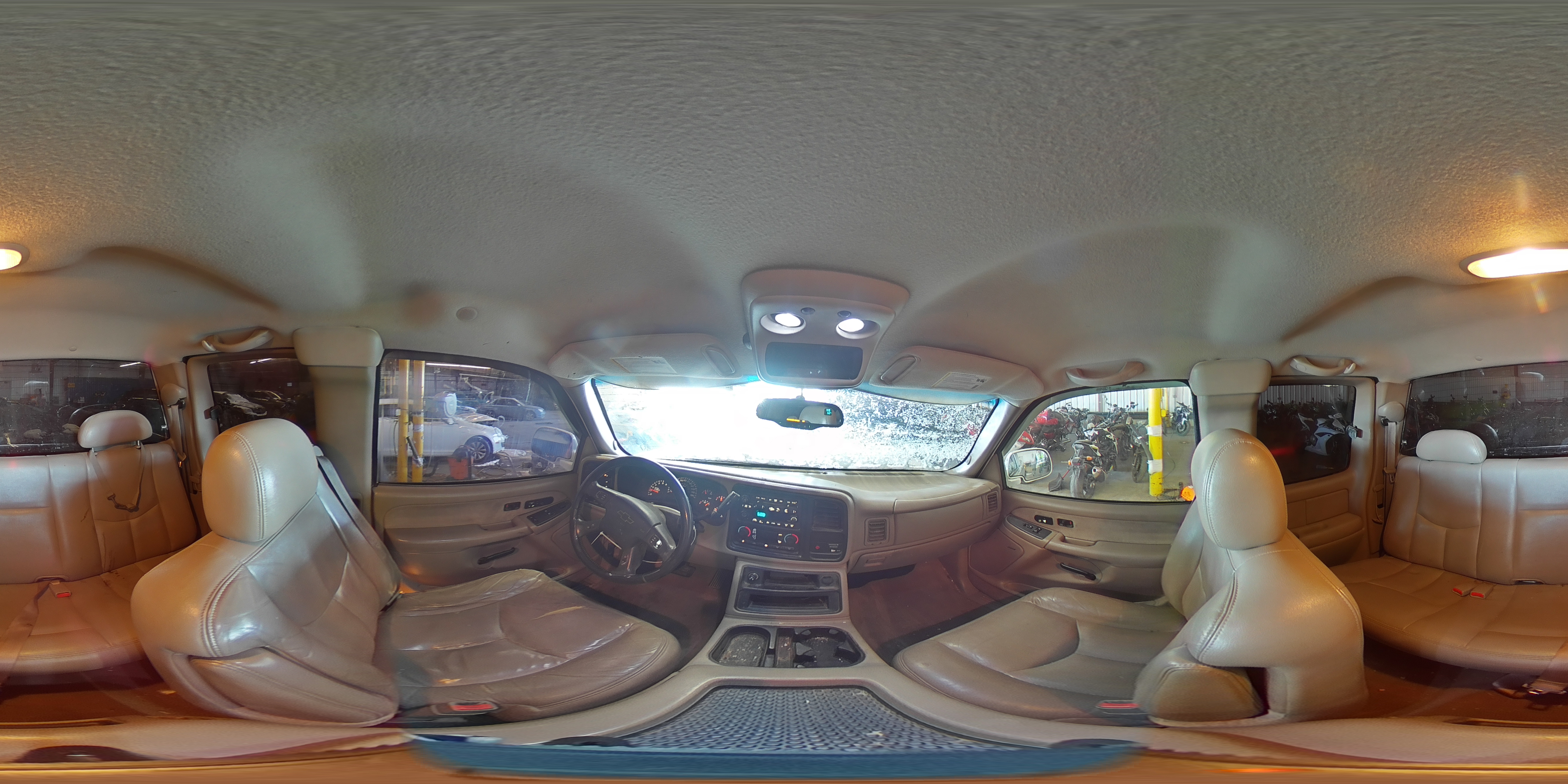 2003 Chevrolet Silverado - Image 12