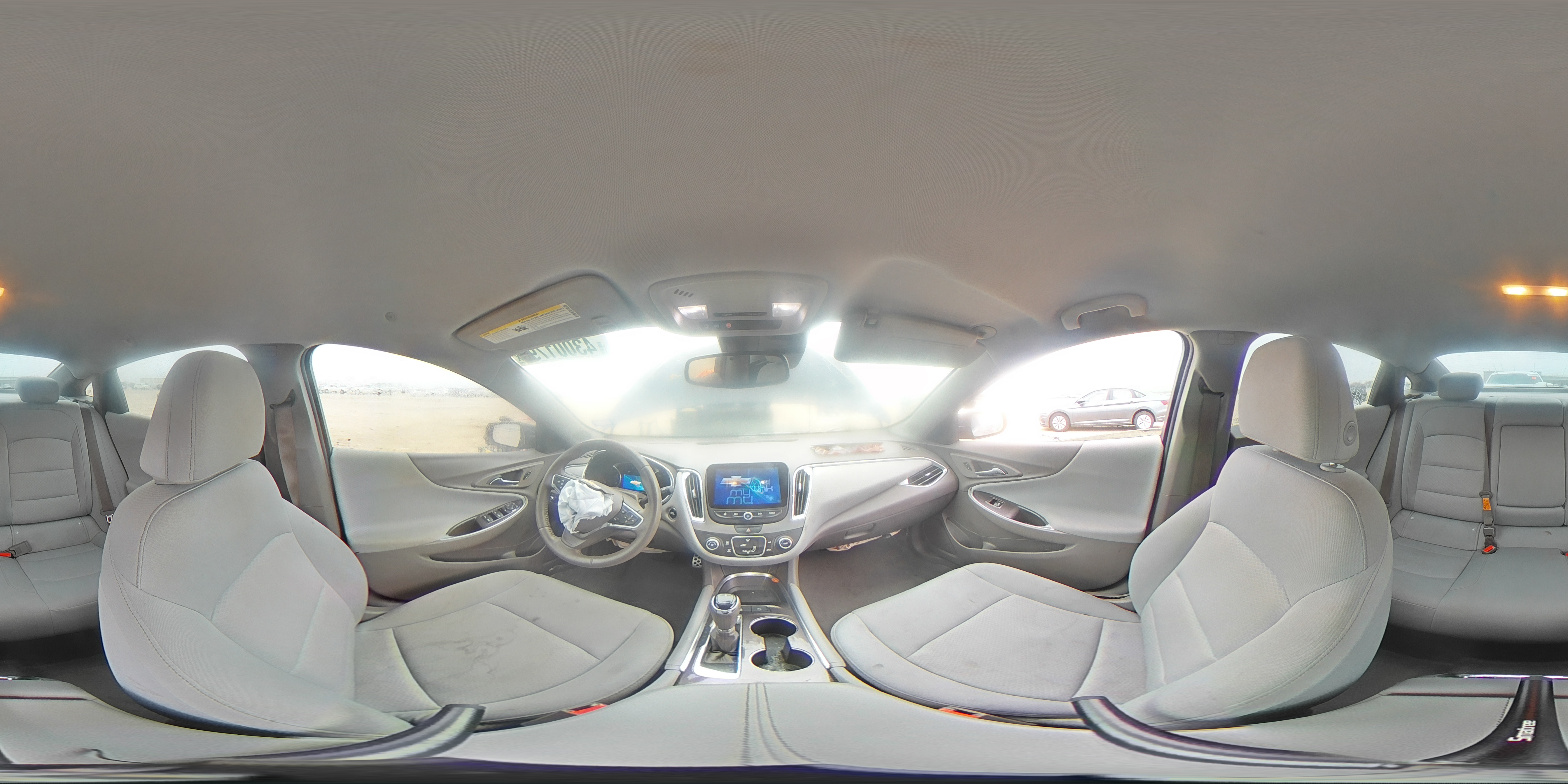 2016 Chevrolet Malibu - Image 13