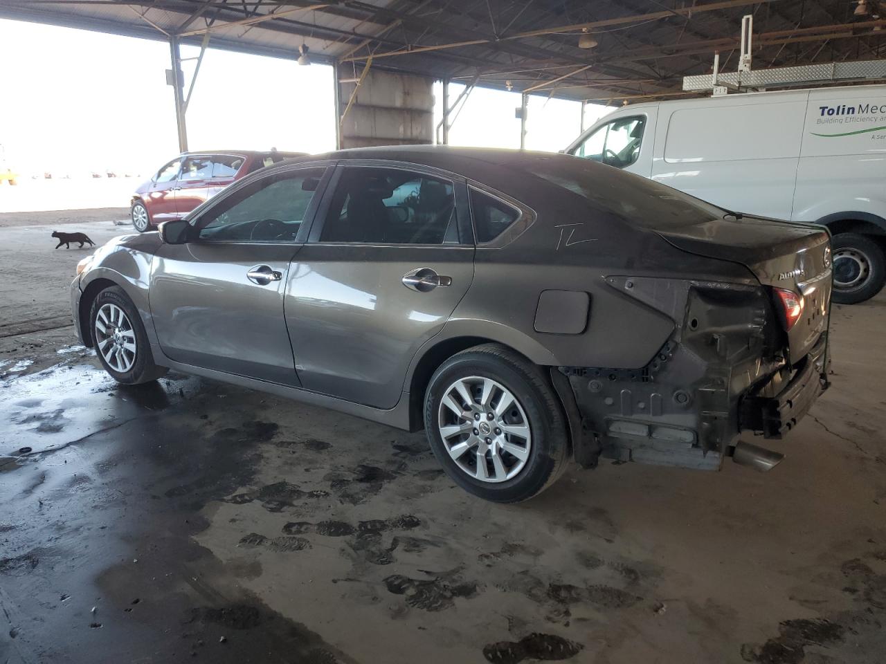 2016 Nissan Altima - Image 2