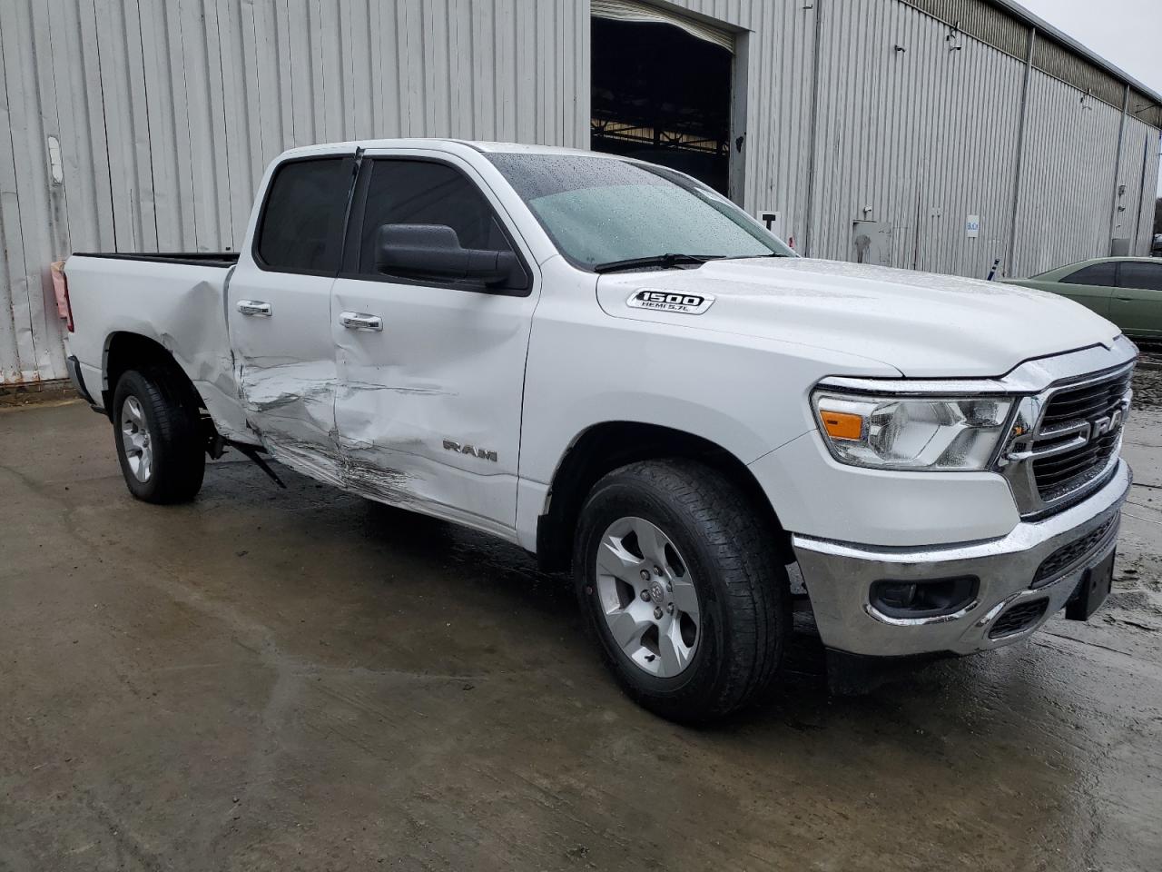2020 RAM 1500 - Image 4
