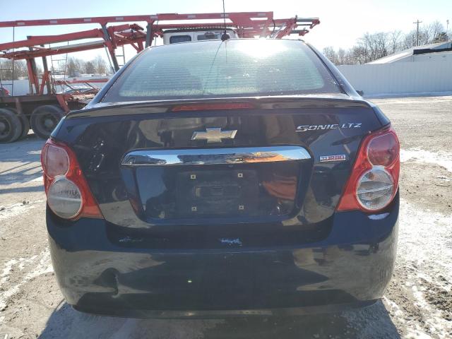  CHEVROLET SONIC 2016 Granatowy