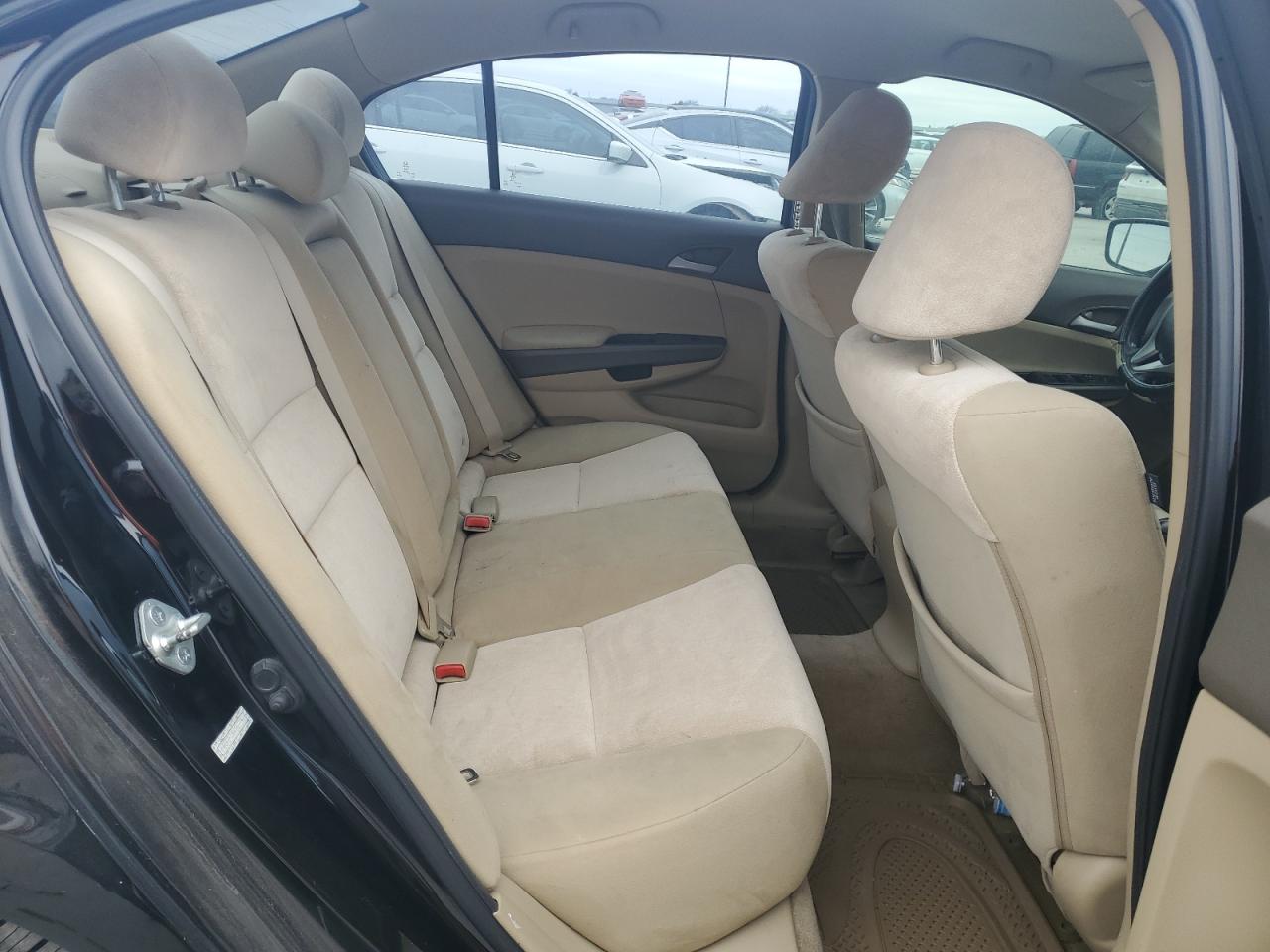 2010 Honda Accord - Image 10