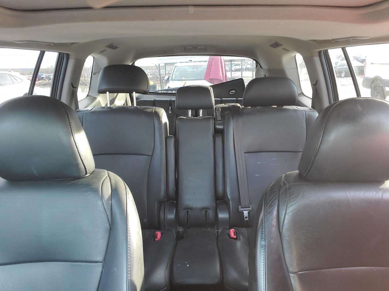 2012 Toyota Highlander - Image 10