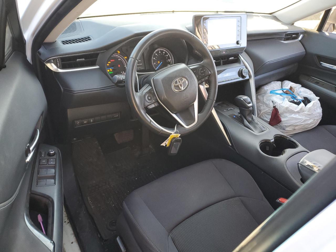 2021 Toyota Venza - Image 8