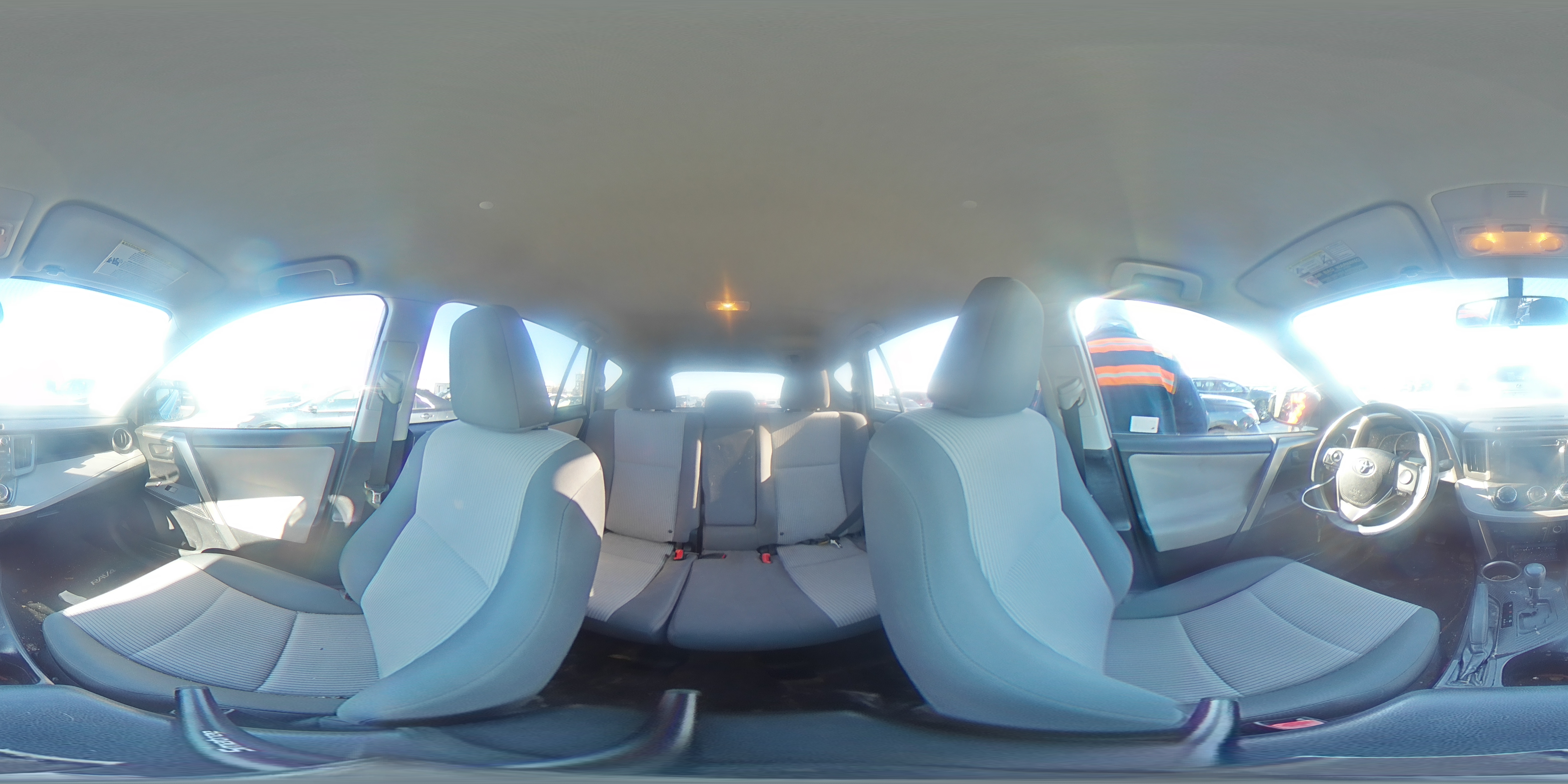 2014 Toyota RAV 4 - Image 14