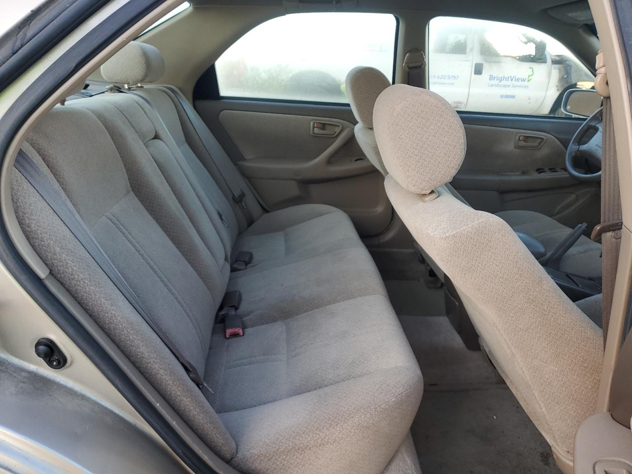 2000 Toyota Camry - Image 10